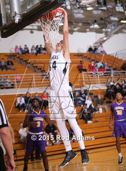 Thumbnail 2 in Bellevue West @ Lincoln Northeast photogallery.