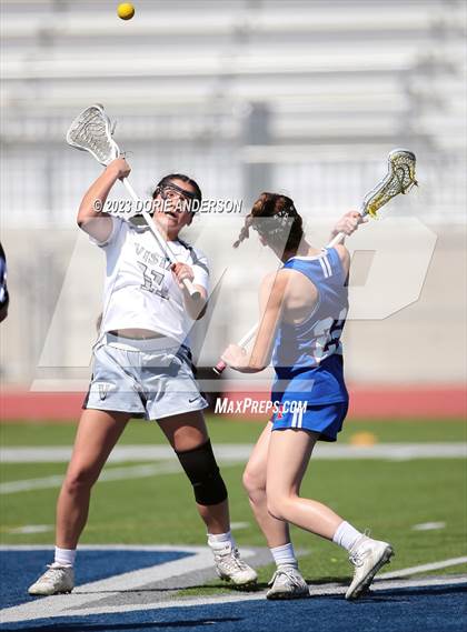 Thumbnail 1 in Folsom @ Vista del Lago photogallery.