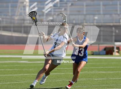 Thumbnail 1 in Folsom @ Vista del Lago photogallery.