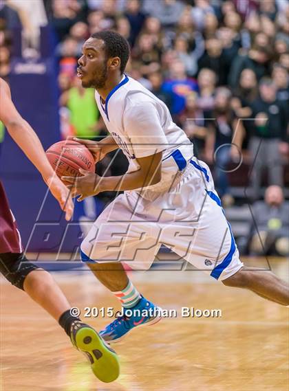 Thumbnail 3 in Naugatuck vs. Bunnell (CIAC Class L Final) photogallery.