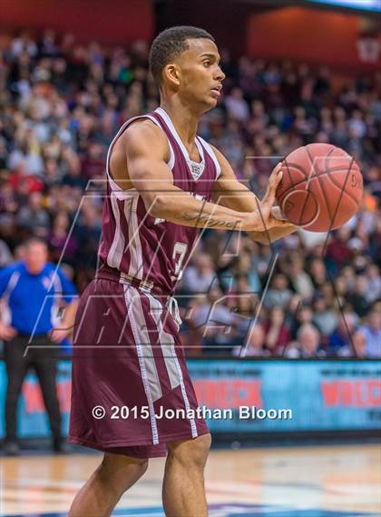Thumbnail 3 in Naugatuck vs. Bunnell (CIAC Class L Final) photogallery.