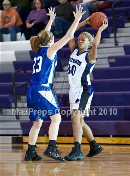 Thumbnail 1 in Harper Creek @ Lakeview photogallery.
