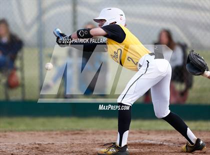 Thumbnail 1 in Oak Ridge @ Del Oro photogallery.