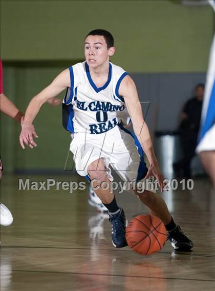 Thumbnail 2 in Verdugo Hills vs. El Camino Real (CIF LA City Section D3 Final) photogallery.