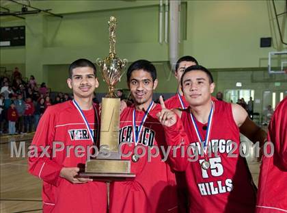 Thumbnail 3 in Verdugo Hills vs. El Camino Real (CIF LA City Section D3 Final) photogallery.