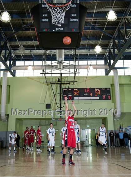 Thumbnail 1 in Verdugo Hills vs. El Camino Real (CIF LA City Section D3 Final) photogallery.