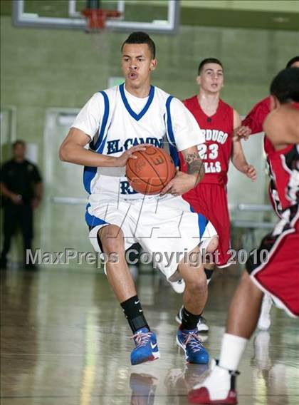 Thumbnail 1 in Verdugo Hills vs. El Camino Real (CIF LA City Section D3 Final) photogallery.