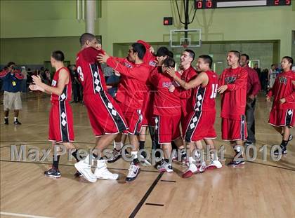 Thumbnail 3 in Verdugo Hills vs. El Camino Real (CIF LA City Section D3 Final) photogallery.