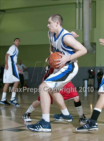Thumbnail 1 in Verdugo Hills vs. El Camino Real (CIF LA City Section D3 Final) photogallery.