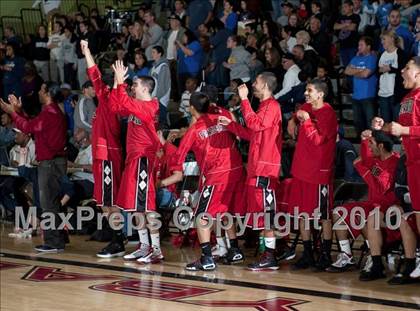 Thumbnail 1 in Verdugo Hills vs. El Camino Real (CIF LA City Section D3 Final) photogallery.