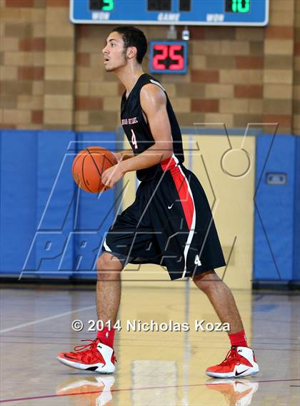 Thumbnail 3 in Harvard-Westlake vs. University (Jim Nakabara Classic) photogallery.