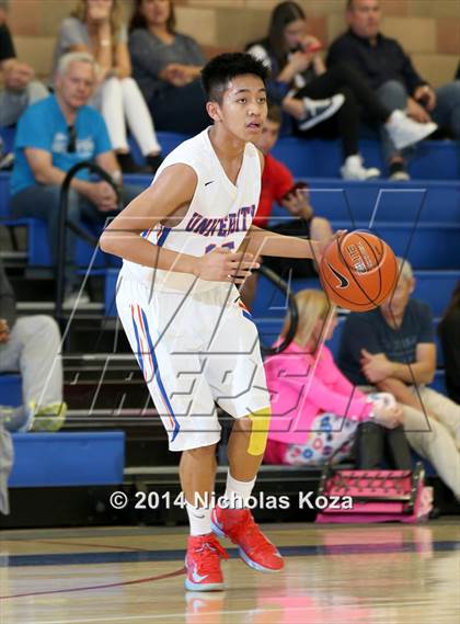Thumbnail 2 in Harvard-Westlake vs. University (Jim Nakabara Classic) photogallery.