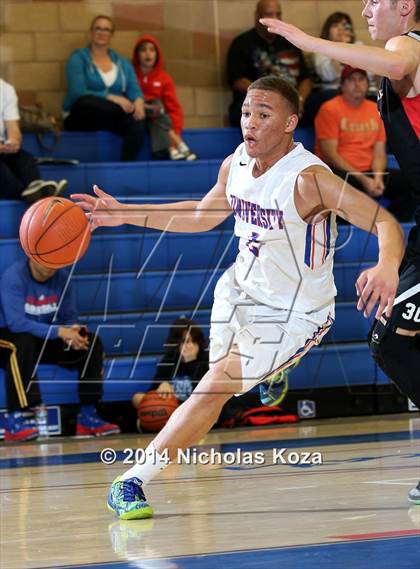 Thumbnail 3 in Harvard-Westlake vs. University (Jim Nakabara Classic) photogallery.