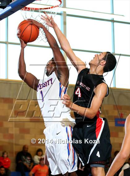 Thumbnail 2 in Harvard-Westlake vs. University (Jim Nakabara Classic) photogallery.