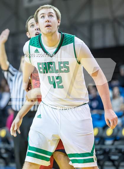 Thumbnail 2 in El Camino vs Saratoga (Santa Cruz Warriors Invitational Tournament) photogallery.