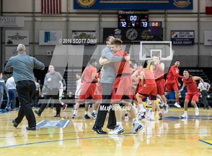 Thumbnail 2 in El Camino vs Saratoga (Santa Cruz Warriors Invitational Tournament) photogallery.