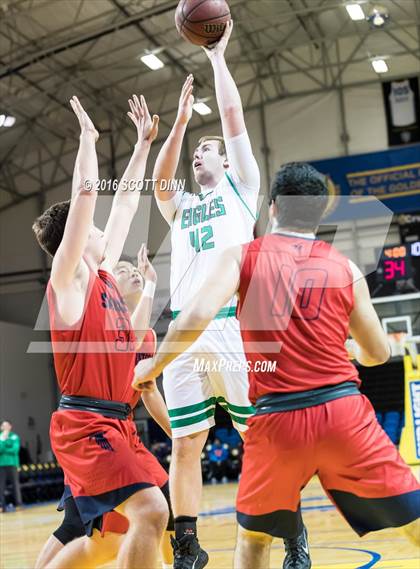 Thumbnail 2 in El Camino vs Saratoga (Santa Cruz Warriors Invitational Tournament) photogallery.
