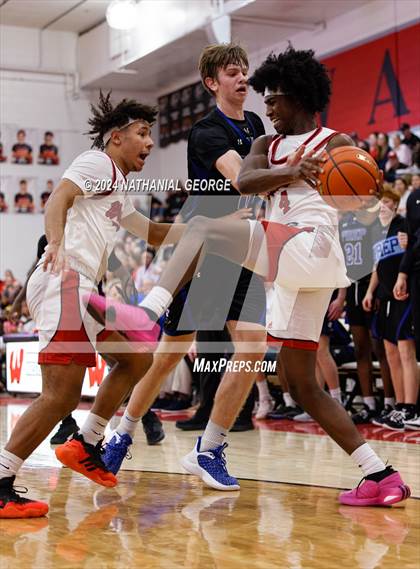 Thumbnail 1 in Creighton Prep @ Omaha Westside photogallery.