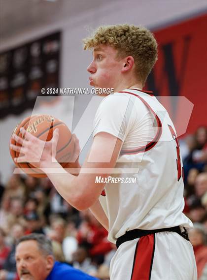 Thumbnail 3 in Creighton Prep @ Omaha Westside photogallery.