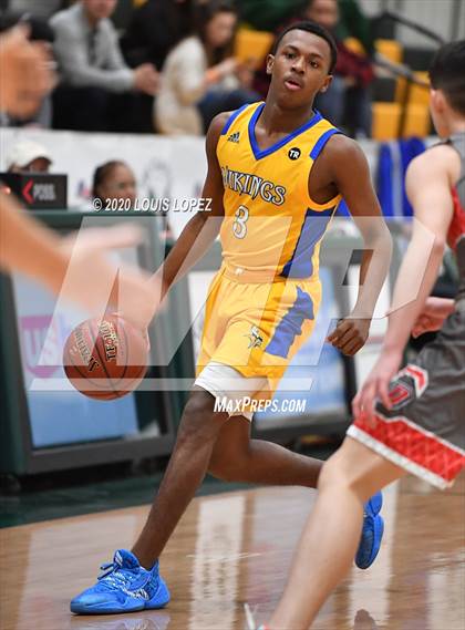 Thumbnail 3 in Dublin vs. St. Bernard (The Classic at Damien) photogallery.
