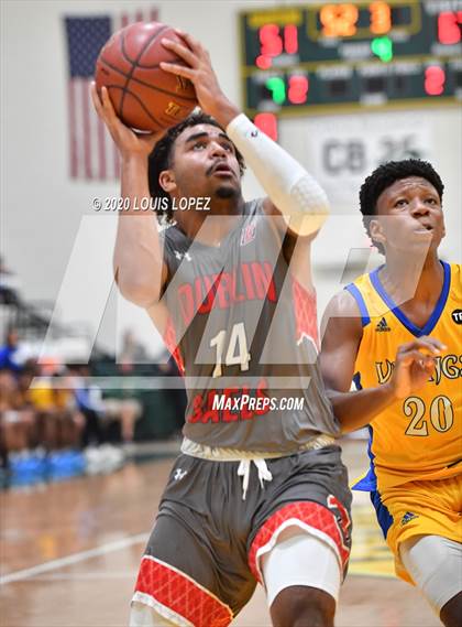 Thumbnail 2 in Dublin vs. St. Bernard (The Classic at Damien) photogallery.