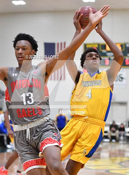 Thumbnail 1 in Dublin vs. St. Bernard (The Classic at Damien) photogallery.