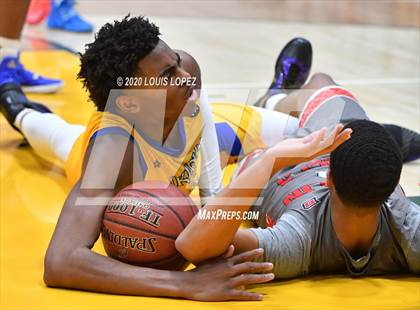 Thumbnail 2 in Dublin vs. St. Bernard (The Classic at Damien) photogallery.