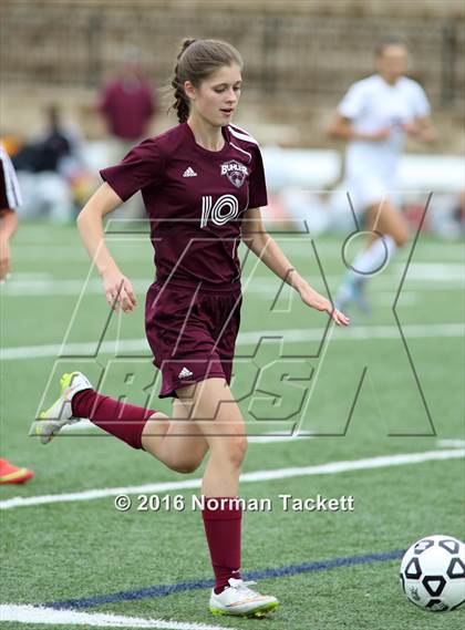 Thumbnail 1 in Buhler @ Trinity Academy (KSHSAA 4A Regional) photogallery.