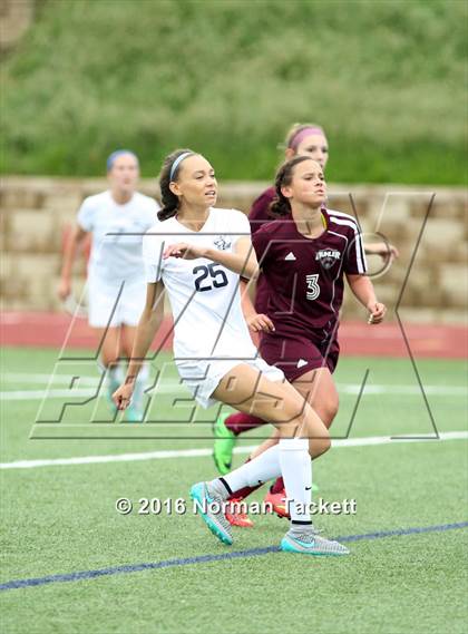 Thumbnail 2 in Buhler @ Trinity Academy (KSHSAA 4A Regional) photogallery.