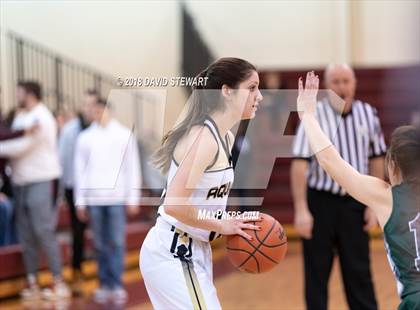 Thumbnail 3 in Canton Central Catholic vs. Aquinas photogallery.