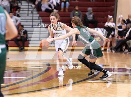 Thumbnail 2 in Canton Central Catholic vs. Aquinas photogallery.