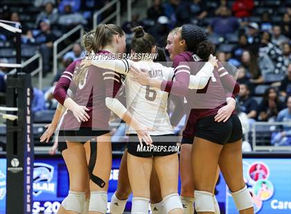 Thumbnail 1 in Harlan vs. Cinco Ranch (UIL 6A Volleyball Semifinal) photogallery.