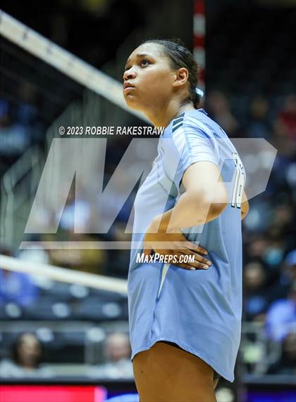 Thumbnail 2 in Harlan vs. Cinco Ranch (UIL 6A Volleyball Semifinal) photogallery.