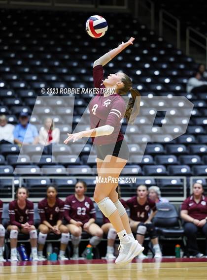 Thumbnail 1 in Harlan vs. Cinco Ranch (UIL 6A Volleyball Semifinal) photogallery.