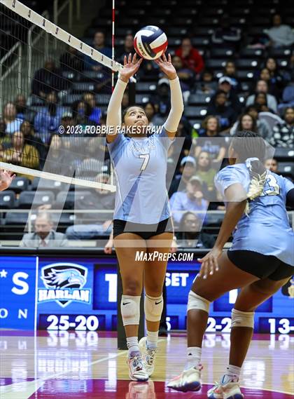 Thumbnail 1 in Harlan vs. Cinco Ranch (UIL 6A Volleyball Semifinal) photogallery.