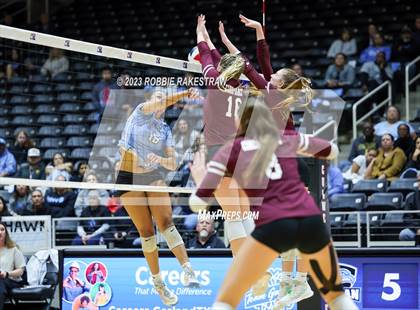 Thumbnail 1 in Harlan vs. Cinco Ranch (UIL 6A Volleyball Semifinal) photogallery.