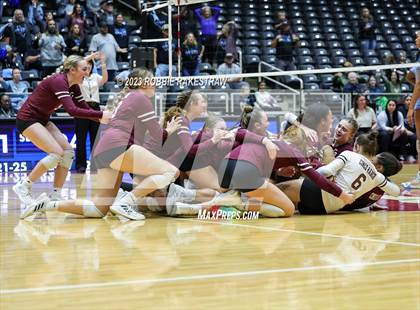 Thumbnail 3 in Harlan vs. Cinco Ranch (UIL 6A Volleyball Semifinal) photogallery.