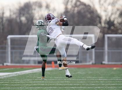 Thumbnail 1 in State College vs. Pine-Richland (PIAA Class 6A Quarterfinal) photogallery.