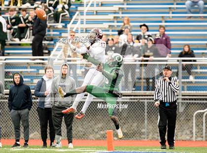 Thumbnail 2 in State College vs. Pine-Richland (PIAA Class 6A Quarterfinal) photogallery.