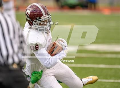 Thumbnail 2 in State College vs. Pine-Richland (PIAA Class 6A Quarterfinal) photogallery.