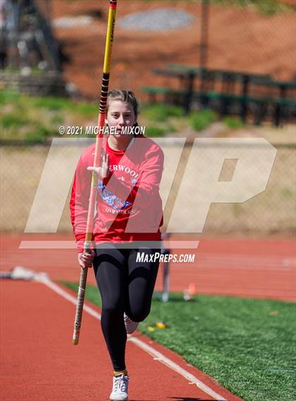 Thumbnail 2 in Roswell Rotary Relays photogallery.