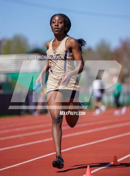 Thumbnail 2 in Roswell Rotary Relays photogallery.