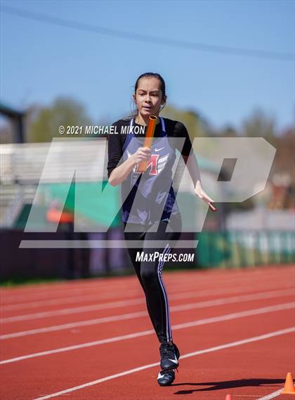 Thumbnail 1 in Roswell Rotary Relays photogallery.