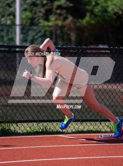 Thumbnail 2 in Roswell Rotary Relays photogallery.