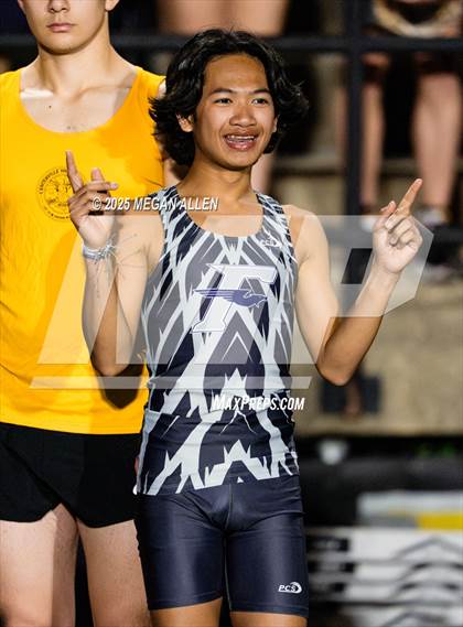 Thumbnail 3 in 50th Annual Centerville Elk Relays photogallery.