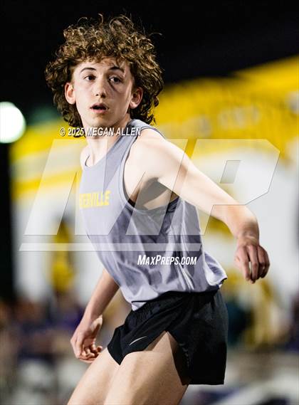 Thumbnail 2 in 50th Annual Centerville Elk Relays photogallery.