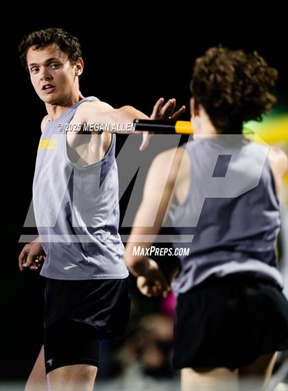 Thumbnail 1 in 50th Annual Centerville Elk Relays photogallery.