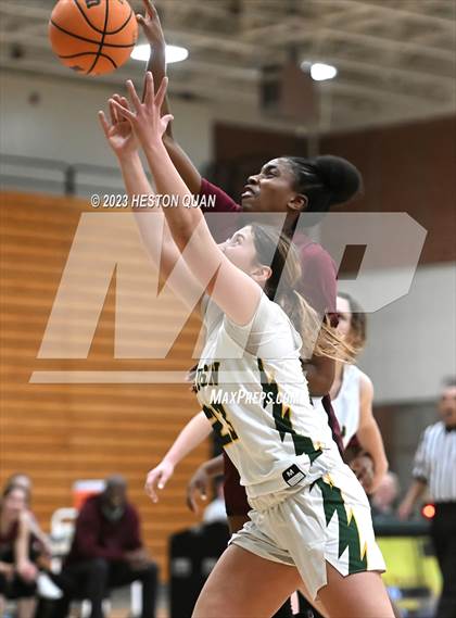 Thumbnail 3 in Edison vs. Claremont (Christina Mauser Memorial) photogallery.