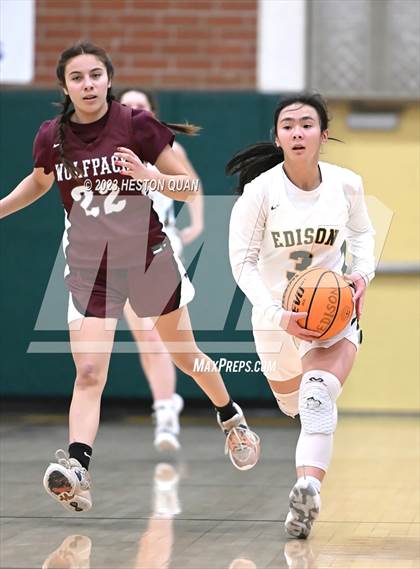 Thumbnail 3 in Edison vs. Claremont (Christina Mauser Memorial) photogallery.