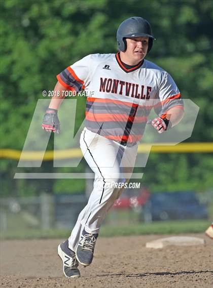 Thumbnail 3 in St. Joseph vs Montville (CIAC Class M Second Round) photogallery.